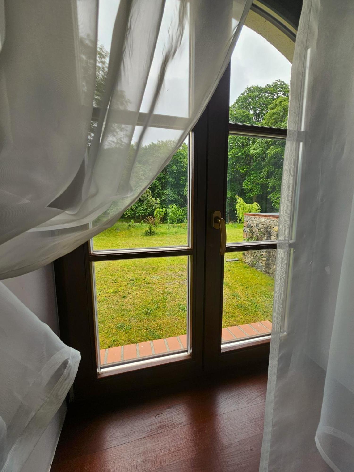 Gospodarstwo Nad Jeziorem Zalom  Exterior foto