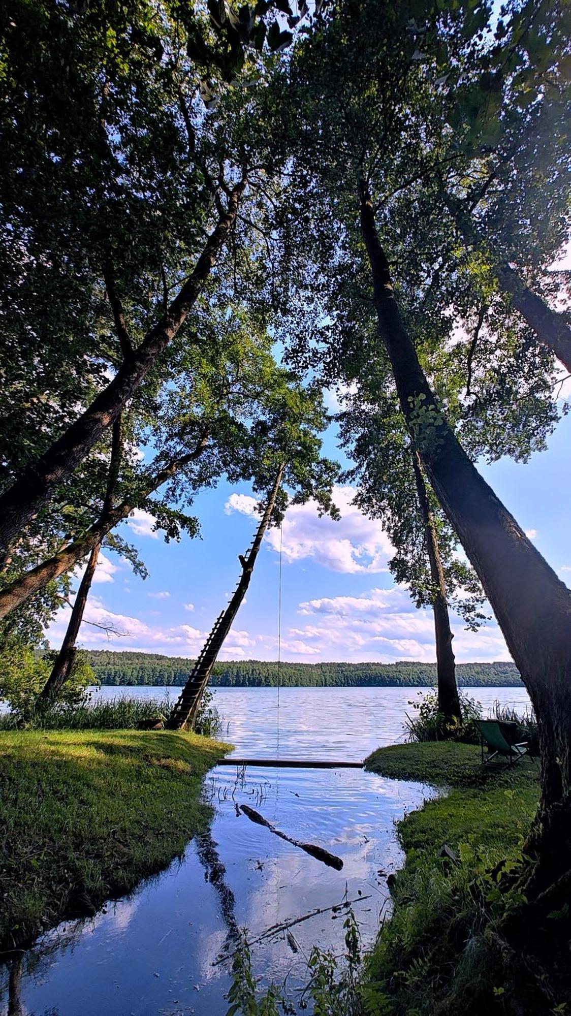 Gospodarstwo Nad Jeziorem Zalom  Exterior foto