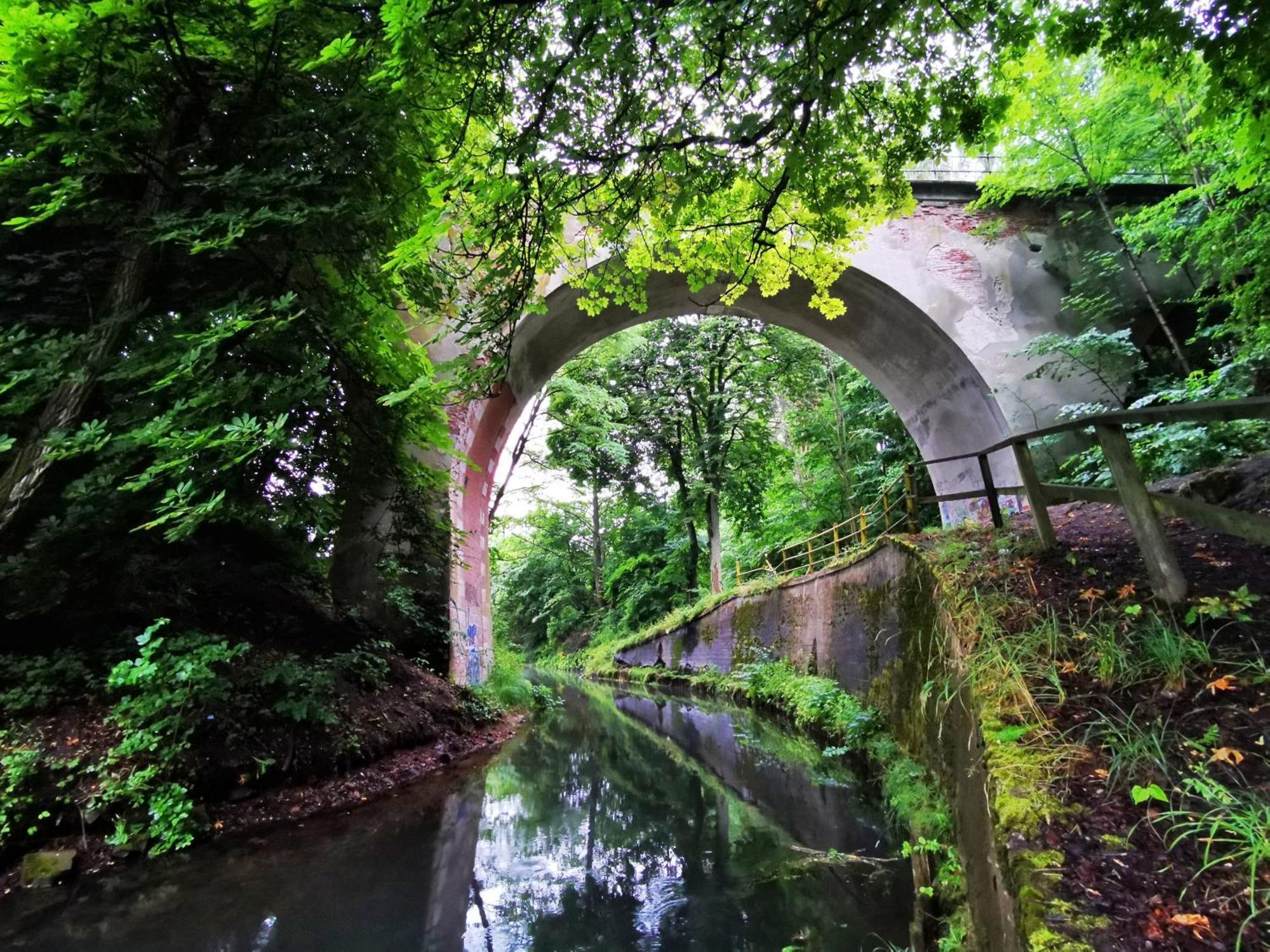 Gospodarstwo Nad Jeziorem Zalom  Exterior foto