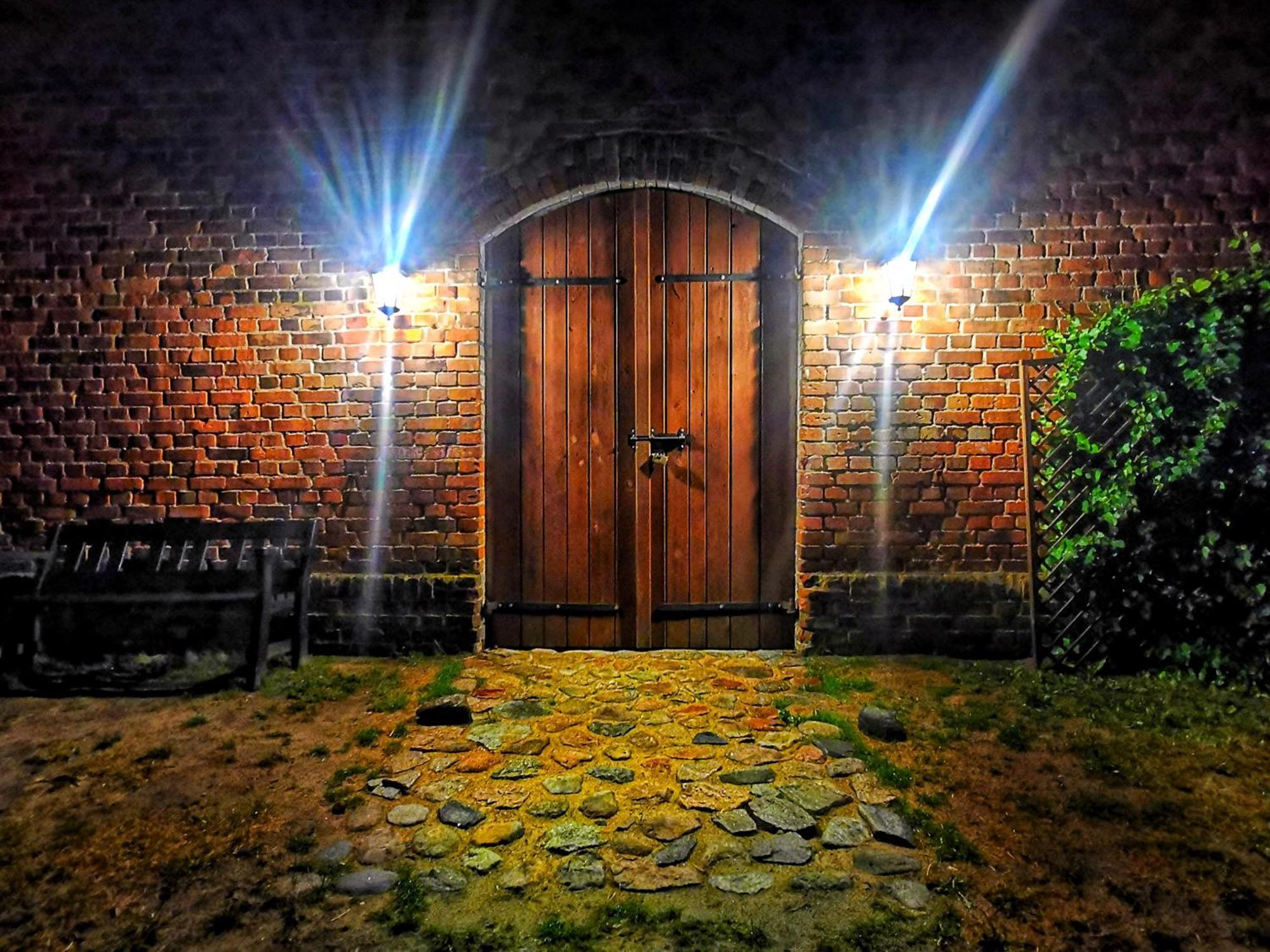 Gospodarstwo Nad Jeziorem Zalom  Exterior foto